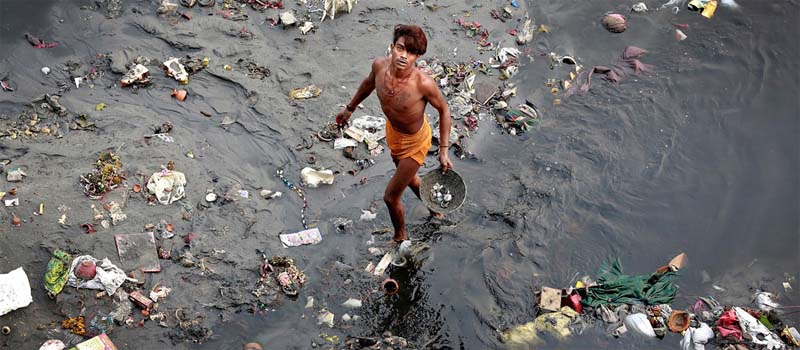 गंगा की दुर्दशा से आहत विख्यात नदी वैज्ञानिक स्वामी सानंद का जल त्यागने का एलान
