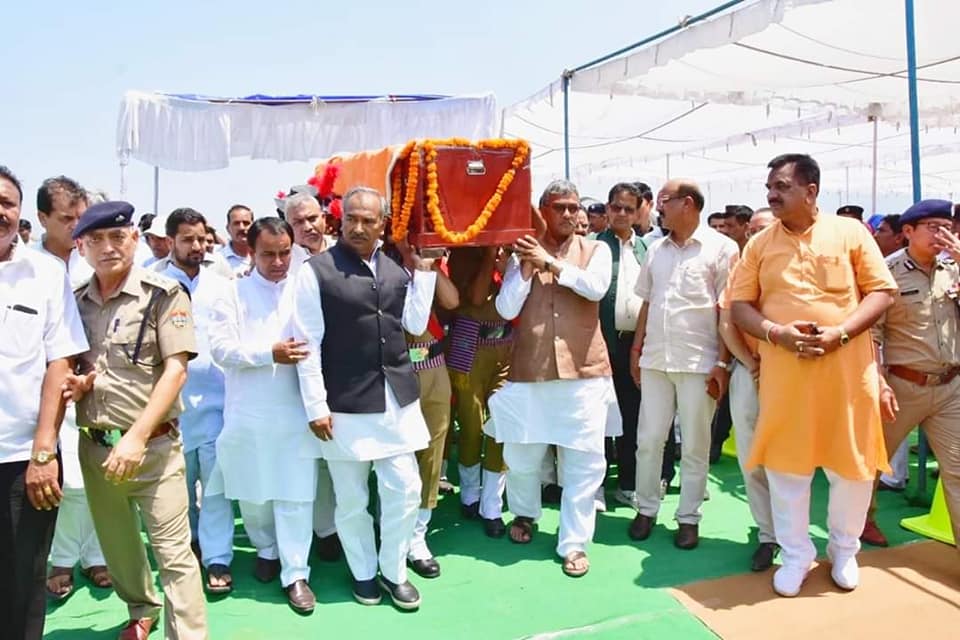 Prakash Pant;s Funeral