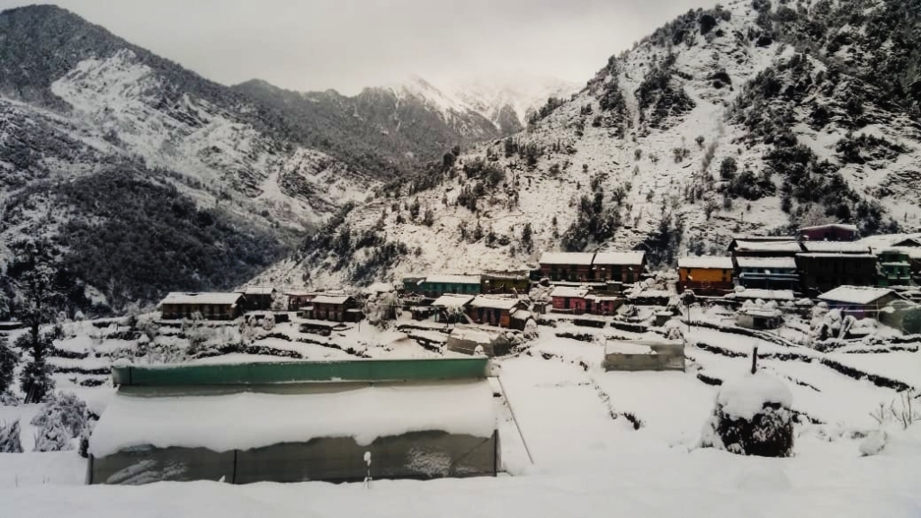 Hard Winter Life in Pindar Valley 