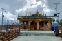 क्रौंच पर्वत पर स्थित कार्तिक स्वामी मंदिर